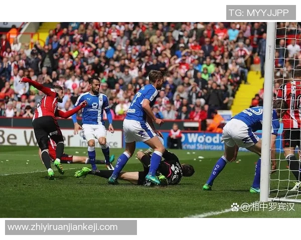 埃弗顿对决基约塔：英超赛场上的激烈较量与精彩瞬间分析